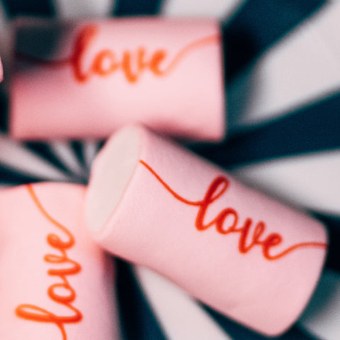 Marshmallow marshmellow stampati a tema amore love anniversario san valentino- Idee regalo eventi