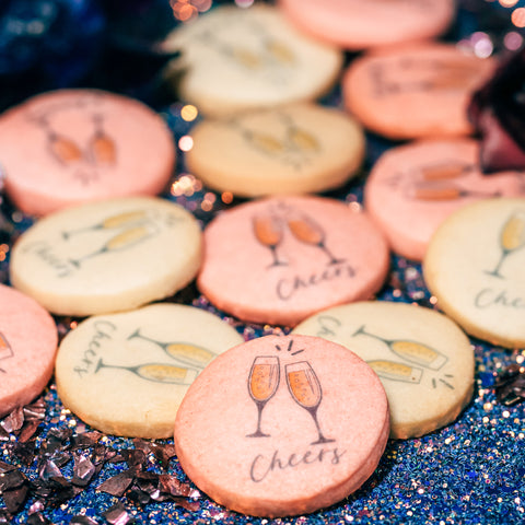 Biscotti personalizzati a tema festa brindisi party anniversario cin cin  - Idee regalo