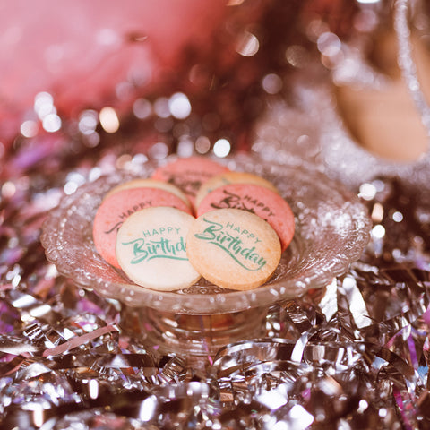 Biscotti personalizzati a tema festa party auguri compleanno  - Idee regalo
