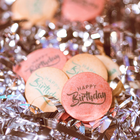 Biscotti personalizzati a tema festa party auguri compleanno  - Idee regalo